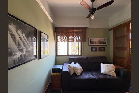 Apartamento à venda com 230m², 3 quartos e 1 vagaEscritório