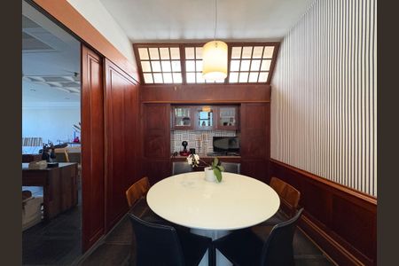 Apartamento à venda com 230m², 3 quartos e 1 vagaCopa