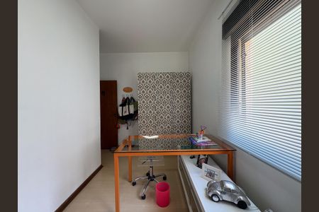 Apartamento à venda com 230m², 3 quartos e 1 vagaQuarto 1