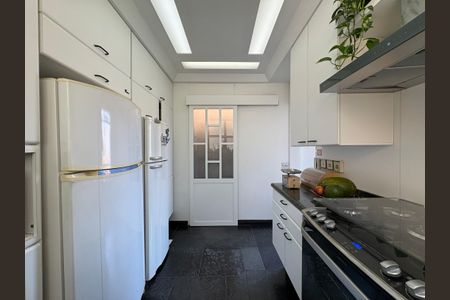 Apartamento à venda com 230m², 3 quartos e 1 vagaCozinha