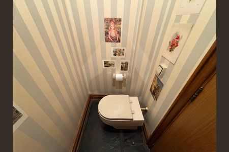 Apartamento à venda com 230m², 3 quartos e 1 vagaLavabo