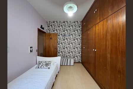 Apartamento à venda com 230m², 3 quartos e 1 vagaQuarto 2
