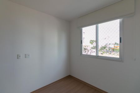 Apartamento para alugar com 97m², 3 quartos e 2 vagas Apartamento para alugar com 97m², 3 quartos e 2 vagasQuarto 2