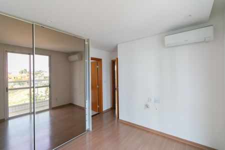 Apartamento para alugar com 97m², 3 quartos e 2 vagas Apartamento para alugar com 97m², 3 quartos e 2 vagasSuíte