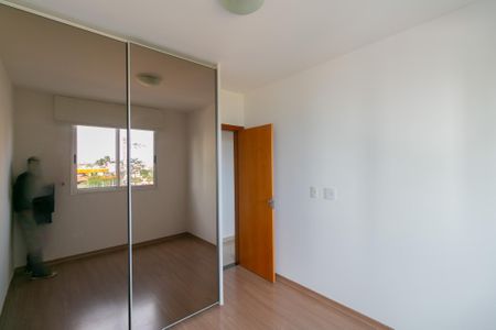 Apartamento para alugar com 97m², 3 quartos e 2 vagas Apartamento para alugar com 97m², 3 quartos e 2 vagasQuarto 2