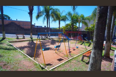 Apartamento à venda com 50m², 2 quartos e sem vaga Apartamento à venda com 50m², 2 quartos e sem vagaÁrea comum - Playground