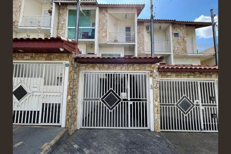 Casa à venda com 257m², 3 quartos e 4 vagasFachada