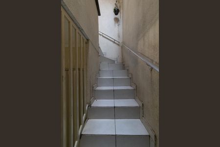 Casa à venda com 257m², 3 quartos e 4 vagasEscada