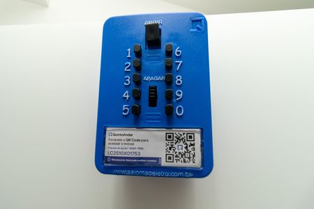 Studio à venda com 25m², 1 quarto e sem vagaLockbox