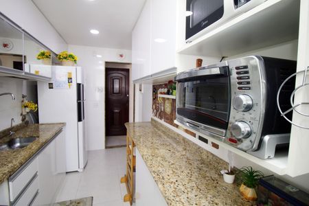 Apartamento à venda com 60m², 2 quartos e 1 vagaCozinha