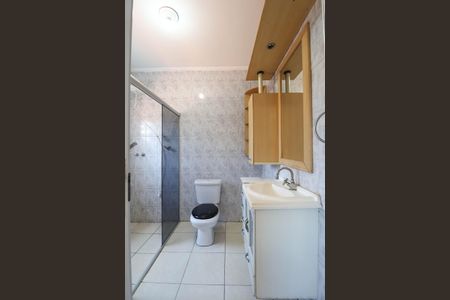 Casa para alugar com 150m², 2 quartos e 3 vagas Casa para alugar com 150m², 2 quartos e 3 vagasBanheiro da Suíte