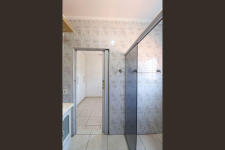 Casa para alugar com 150m², 2 quartos e 3 vagas Casa para alugar com 150m², 2 quartos e 3 vagasBanheiro da Suíte