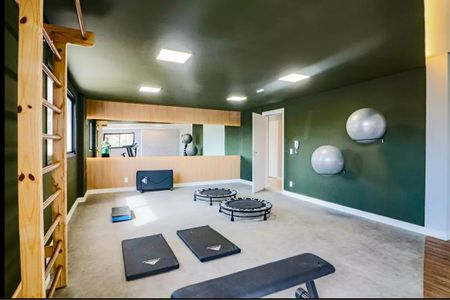 Apartamento para alugar com 40m², 2 quartos e sem vaga Apartamento para alugar com 40m², 2 quartos e sem vagaÁrea comum - Academia