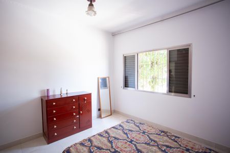 Casa para alugar com 200m², 3 quartos e 3 vagas Casa para alugar com 200m², 3 quartos e 3 vagasQUARTO SUÍTE 2