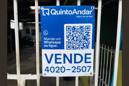 Casa à venda com 220m², 7 quartos e 2 vagas Casa à venda com 220m², 7 quartos e 2 vagasPlaca aproximada