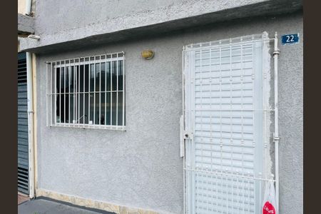 Casa à venda com 220m², 7 quartos e 2 vagas Casa à venda com 220m², 7 quartos e 2 vagasCasa 7