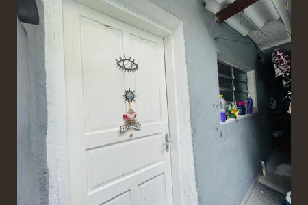 Casa à venda com 220m², 7 quartos e 2 vagas Casa à venda com 220m², 7 quartos e 2 vagasCasa 4