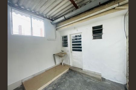 Casa à venda com 220m², 7 quartos e 2 vagas Casa à venda com 220m², 7 quartos e 2 vagasÁrea de Serviço 2