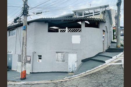 Casa à venda com 220m², 7 quartos e 2 vagas Casa à venda com 220m², 7 quartos e 2 vagasFachada do imóvel