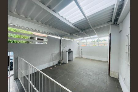 Casa à venda com 220m², 7 quartos e 2 vagas Casa à venda com 220m², 7 quartos e 2 vagasQuintal