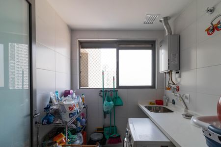 Apartamento à venda com 180m², 4 quartos e 2 vagas Apartamento à venda com 180m², 4 quartos e 2 vagasÁrea de Serviço
