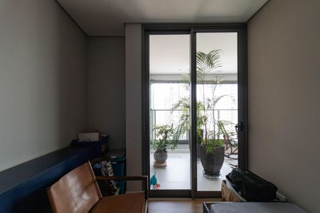 Apartamento à venda com 180m², 4 quartos e 2 vagas Apartamento à venda com 180m², 4 quartos e 2 vagasQuarto 1