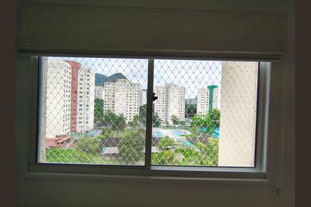 Sala de apartamento para alugar com 2 quartos, 50m² em Jacarepaguá, Rio de Janeiro