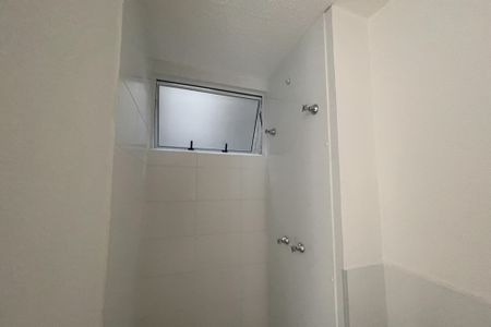 Apartamento para alugar com 40m², 2 quartos e 1 vaga Apartamento para alugar com 40m², 2 quartos e 1 vagaBanheiro Social