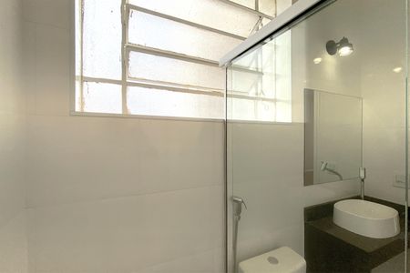 Apartamento para alugar com 110m², 3 quartos e sem vagaBanheiro