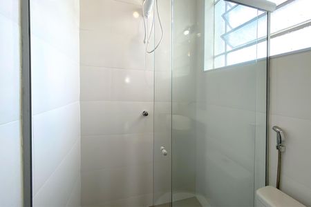 Apartamento para alugar com 110m², 3 quartos e sem vagaBanheiro