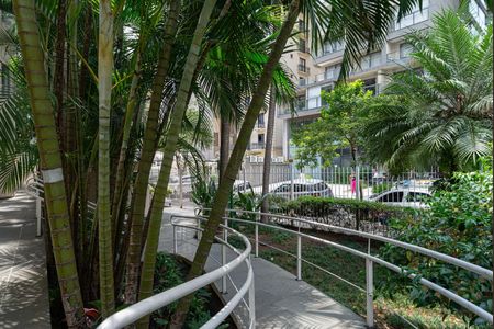 Apartamento à venda com 45m², 1 quarto e 1 vagaÁrea comum