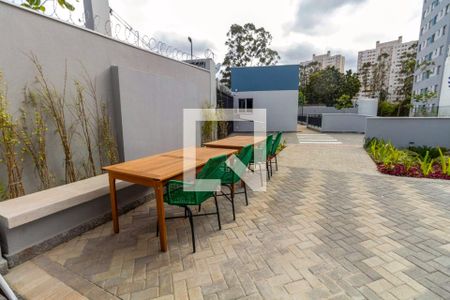 Apartamento para alugar com 35m², 2 quartos e sem vagaÁrea comum - Churrasqueira