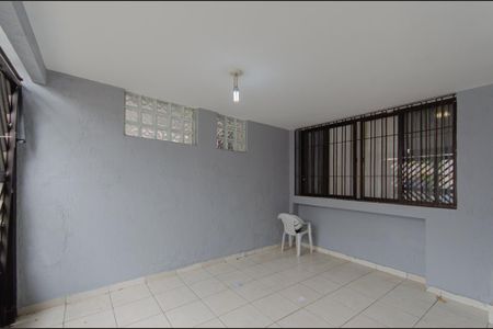 Casa à venda com 250m², 4 quartos e 1 vagaGaragem