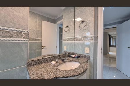 Apartamento à venda com 127m², 3 quartos e 2 vagasBanheiro