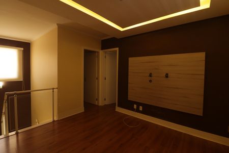 Casa de condomínio para alugar com 210m², 2 quartos e 5 vagasCorredor