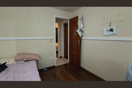 Apartamento à venda com 98m², 3 quartos e 2 vagasQuarto 2