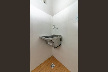 Casa para alugar com 25m², 1 quarto e sem vagaÁrea de Serviço