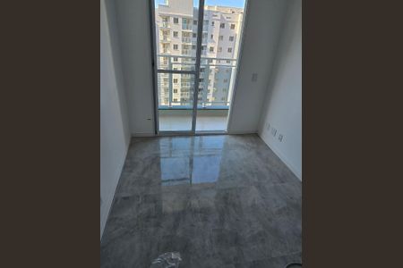 Sala de apartamento para alugar com 2 quartos, 50m² em Santo Cristo, Rio de Janeiro