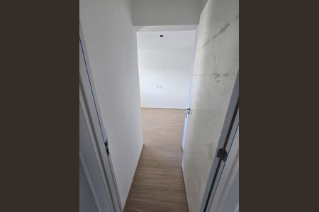 Quarto 1 de apartamento para alugar com 2 quartos, 50m² em Santo Cristo, Rio de Janeiro