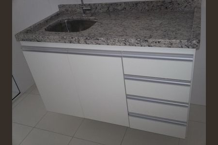 Apartamento à venda com 38m², 1 quarto e 1 vagaCozinha
