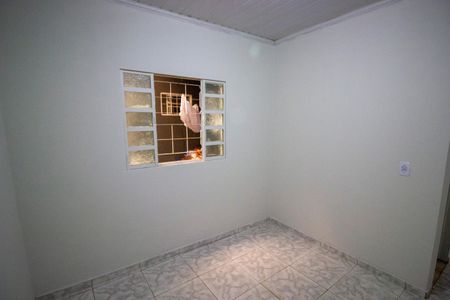 Quarto de kitnet/studio para alugar com 1 quarto, 15m² em Conjunto C, Brasília