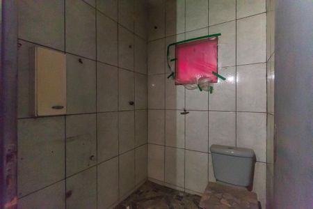 Banheiro de casa para alugar com 1 quarto, 55m² em Jundiapeba, Mogi das Cruzes