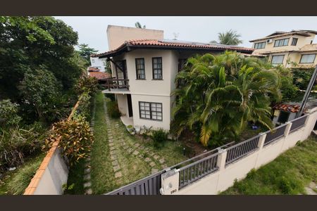 Casa de condomínio à venda com 400m², 4 quartos e 7 vagasJardim