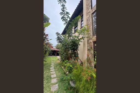 Casa de condomínio à venda com 400m², 4 quartos e 7 vagasQuintal