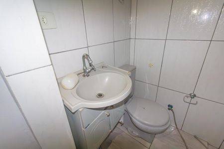 Casa à venda com 500m², 3 quartos e 3 vagasBanheiro 2
