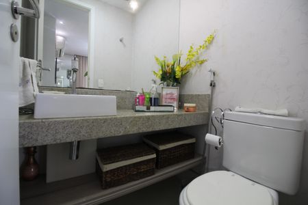 Apartamento à venda com 98m², 3 quartos e 2 vagasLavabo