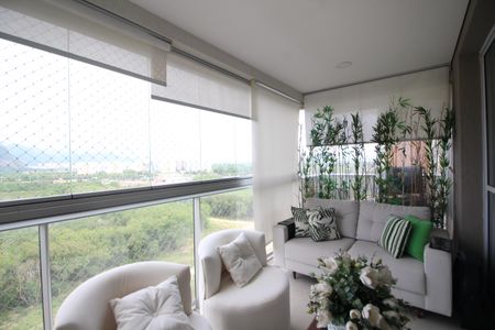 Varanda de apartamento à venda com 3 quartos, 98m² em Barra da Tijuca, Rio de Janeiro