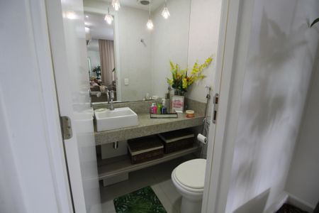 Apartamento à venda com 98m², 3 quartos e 2 vagasLavabo