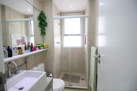 Apartamento à venda com 98m², 3 quartos e 2 vagasBanheiro Social