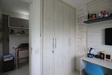 Apartamento à venda com 98m², 3 quartos e 2 vagasQuarto 1